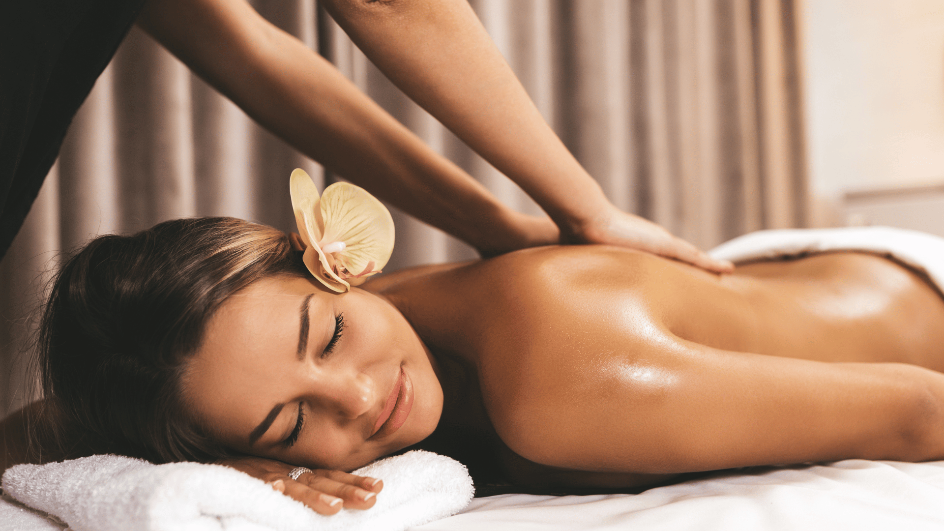 Lomi Lomi Nui Massage in Ulm